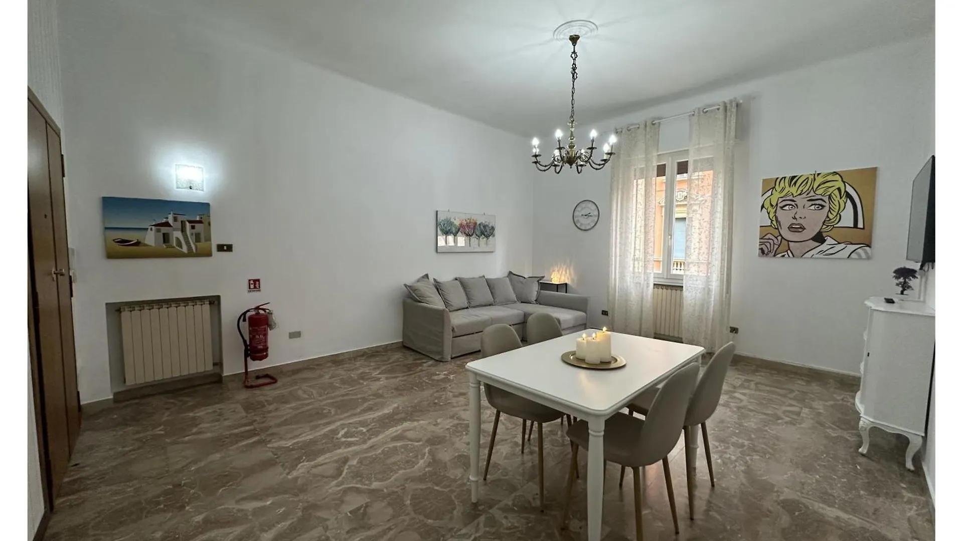 Bologna Central Station Apartment 0*,