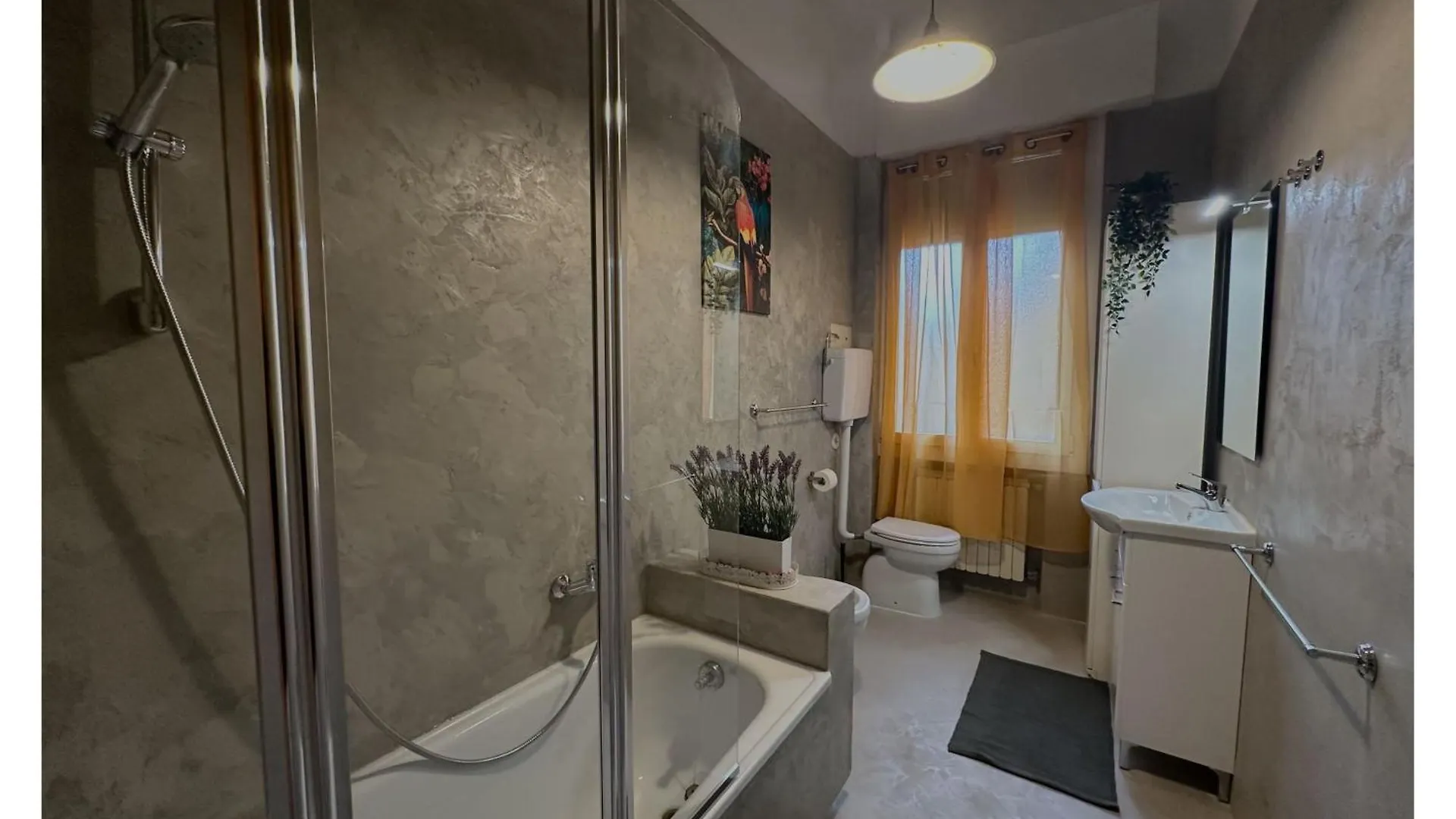 Bologna Central Station Apartment